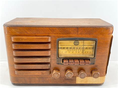 vintage radio models